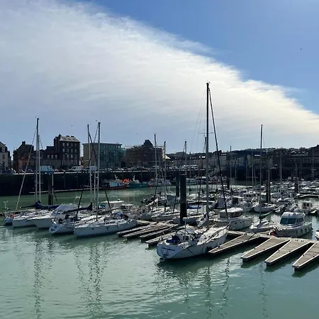Dm 18 - Entre Port Et Mer 1er Etage Lägenhet
